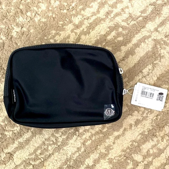 lululemon athletica | Bags | Lululemon Everywhere Belt Bag Large 2l Lu9b1s Black | Poshmark lululemon athletica | Bags | Lululemon Everywhere Belt Bag Large 2l Lu9b1s Black | Poshmark